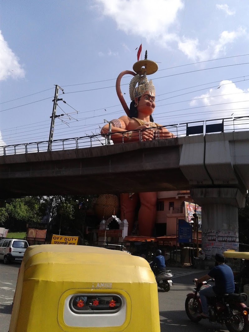 Jhendewala Extension