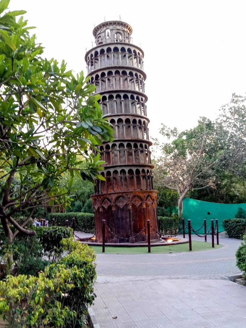 Sarai Kale Khan