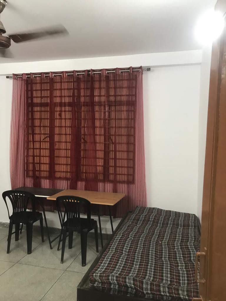 Sarswati Girls  Hostel